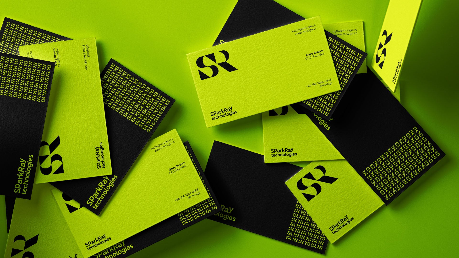 Logo designed with the letters S/R